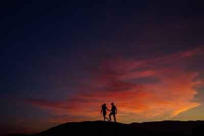 Dois Mais Um Fotografia